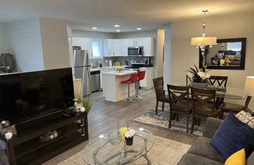 Saskatoon House | Amazing 4Bedroom Single Home - Suitable for Families & Groups