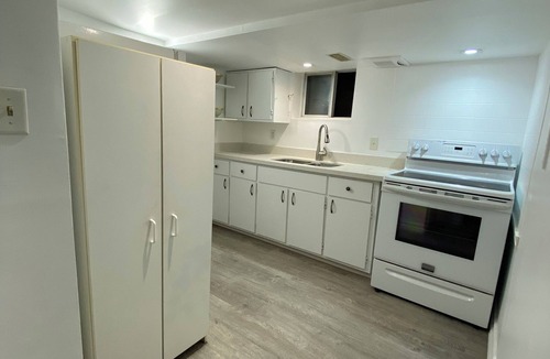 Wexford House | Amazing apartment in house Basement