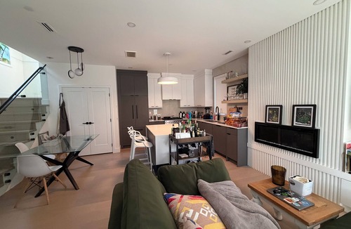 Hastings House | Amazing house close to PNE - lovely outdoor space