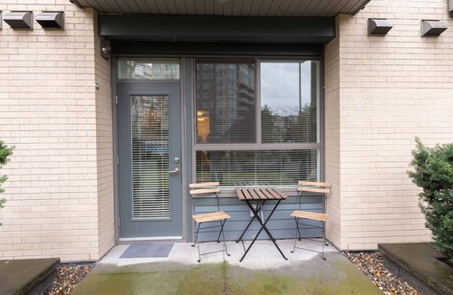 Abbotsford Apartment | Apartment in Abbotsford