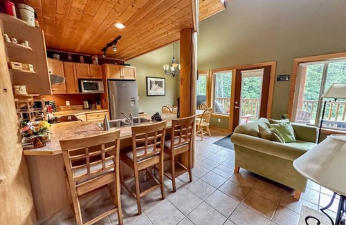 Apex Mountain House | Apex Mountain ~ Snowfake Slopes