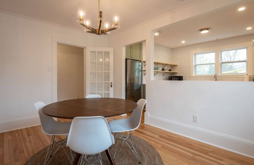 Wolfville Apartment | Apt 3 - Bright 2Bedroom Suite