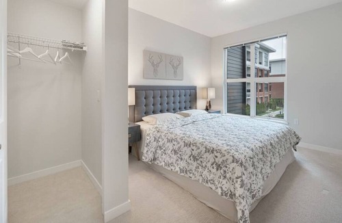 Richmond City Centre Apartment | ARIES PALACE - 2 BDR 2 BATH MORDEN & LUXURY