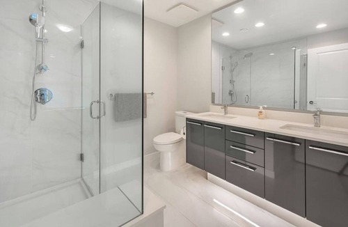 Richmond City Centre Apartment | ARIES PALACE - 2 BDR 2 BATH MORDEN & LUXURY