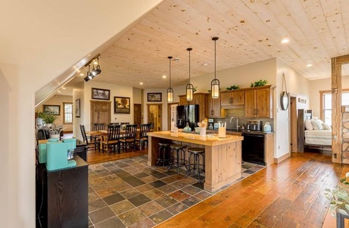 Margate House | Atlantis Cottage Rental