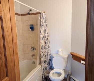Saint-David-de-Falardeau Resort | Auberge Carcajou