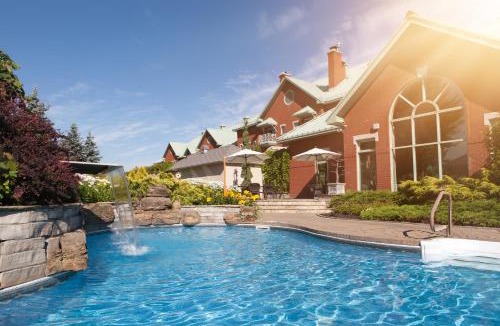 Trois-Rivieres Hotel | Auberge Godefroy