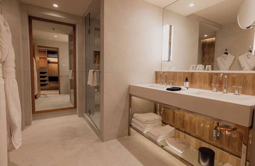 Lower Town Hotel | Auberge Saint-Antoine