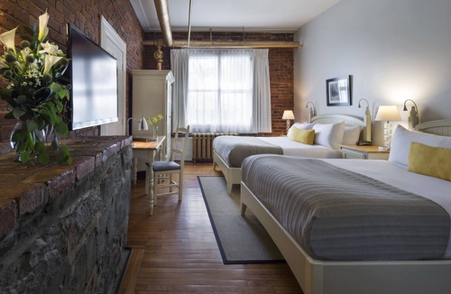 Lower Town Hotel | Auberge Saint-Pierre