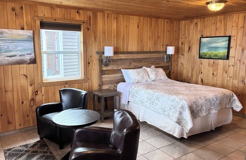 Rocky Harbour Hotel | Augustus Jane Inn