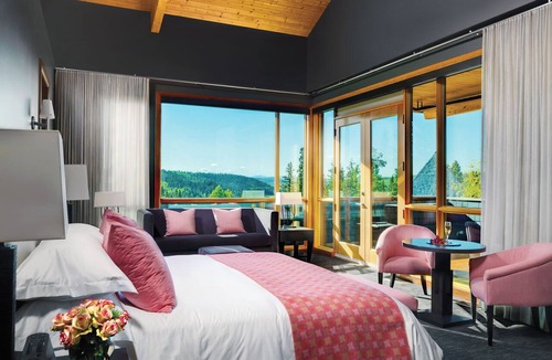 Priddis Hotel | Azuridge Estate Hotel