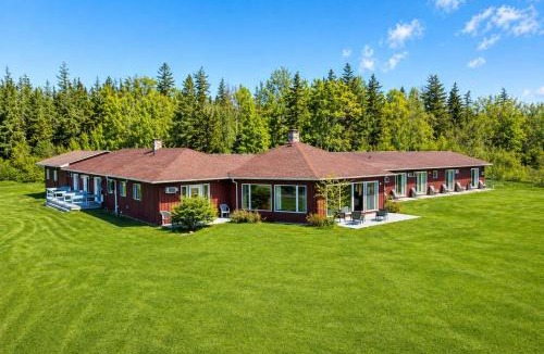 Baddeck Hotel | Baddeck Inn