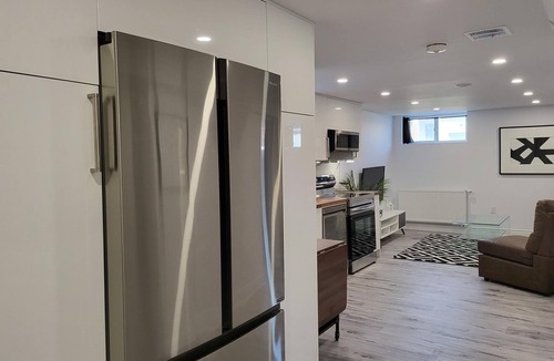 Etobicoke House | Basement Apartment - New Build!