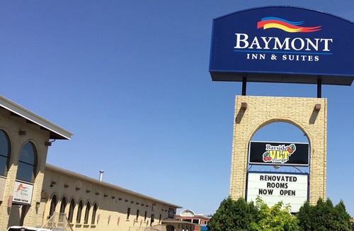 Medicine Hat Hotel | Baymont by Wyndham Medicine Hat