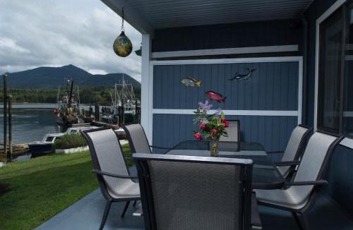 Ucluelet Hotel | Bayshore Waterfront Inn