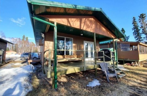 Denare Beach Cabin | Bayside Resort-Cabin 1