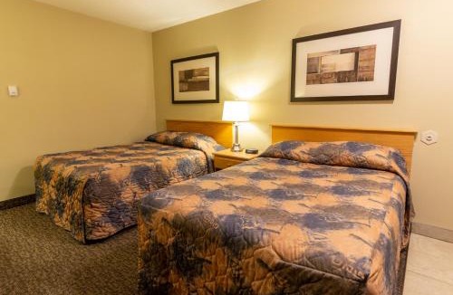 Fort McMurray Hotel | BCMInns - Fort McMurray - Rusty's