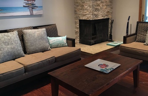 Windermere Condo | Beach and Lakefront Resort , Akiskinook 1 bed.