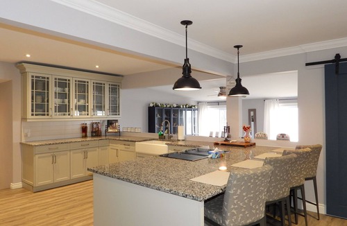 Long Point Cottage | Beach Lodge w/Hot Tub & Sauna