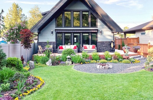 Sylvan Lake Cottage | Bear Summit @ Sylvan Lake