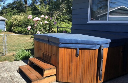 Saanichton Apartment | Beautiful 2 BR Suite Between Victoria and Sidney