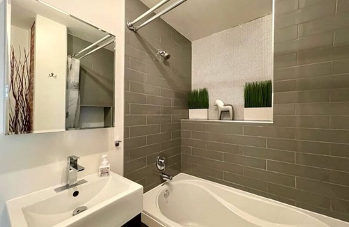 Saint-Jean-Baptiste Apartment | Beautiful accommodation close to Old Quebec