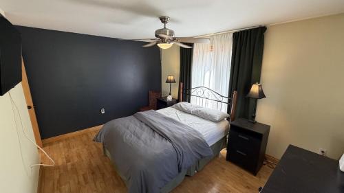 Tay Valley House | Beautiful cottage in Maberly on Rainbow lake