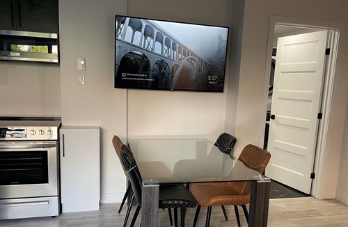Montreal Apartment | Beautiful fully renovated studio