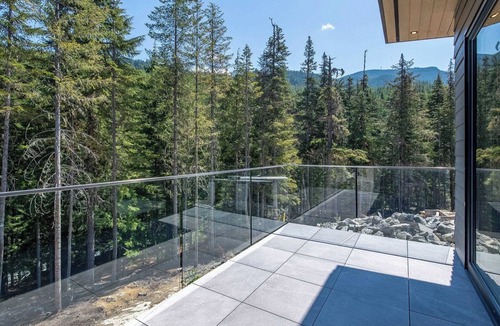 Whistler House | Beautiful new Half duplex! Hot tub, rec room perfect for a family!