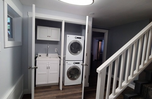 Regional District of Nanaimo House | Beautiful New Suite in Nanaimo