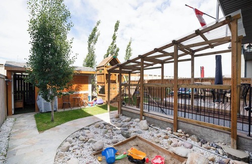 Panorama Hills Apartment | Beautiful renovated apartment in North West Calgary