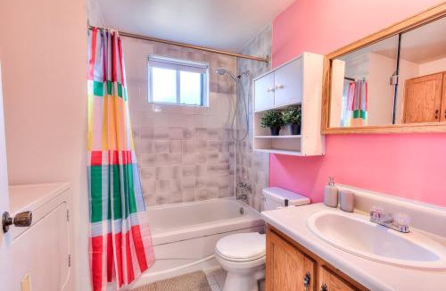 Sainte Genevieve Apartment | Beautiful Spacious Apartments! 6 guest Vacation home Montreal