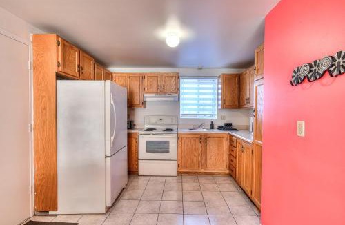 Sainte Genevieve Apartment | Beautiful Spacious Apartments! 6 guest Vacation home Montreal