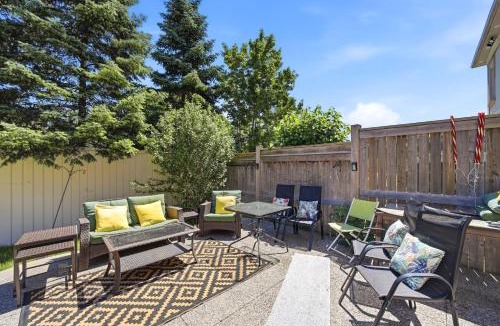 Brampton House | Beautiful Spacious Family Home