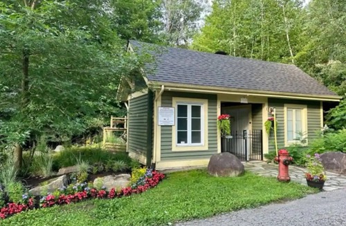 Mont-Tremblant Condo | Beautiful two bedroom condo at Tremblant Les eaux