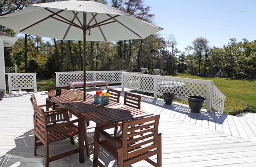 East Patchogue House | Bellport/E. Patchogue, 4 Bed, 3 Bath, Waterfront.