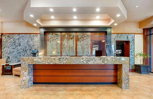 Port Alberni Hotel | Best Western Plus Barclay Hotel