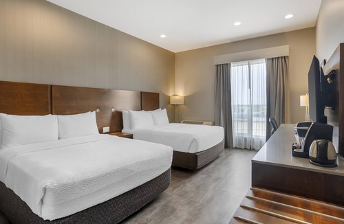 Saskatoon Hotel | Best Western Plus East Side