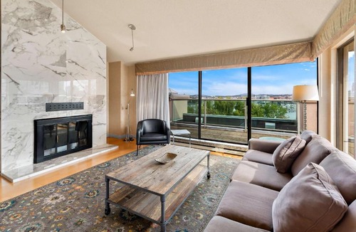 Inner Harbour Hotel | Best Western PLUS Inner Harbour Hotel