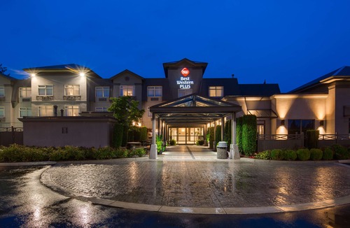 Pitt Meadows Hotel | Best Western Plus Pitt Meadows Inn & Suites