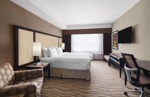 Calgary Hotel | Best Western Premier Freeport Inn Calgary Airport