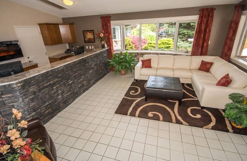 Sicamous Hotel | Best Western Sicamous Inn