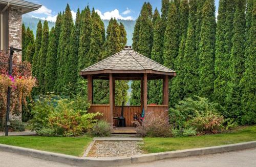 Sicamous Hotel | Best Western Sicamous Inn