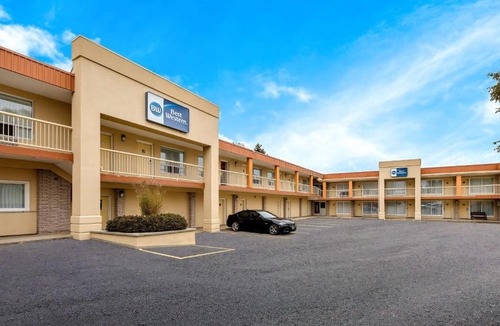 Newmarket Hotel | Best Western Voyageur Place Hotel