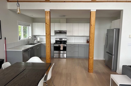Courtenay Ski Chalet | Big Blue Chalet