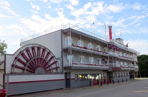Quesnel Hotel | Billy Barker Casino Hotel