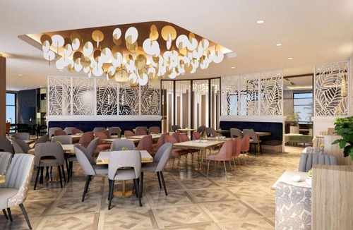 Gateway Hotel | Bloom Mississauga, Tapestry Collection By Hilton