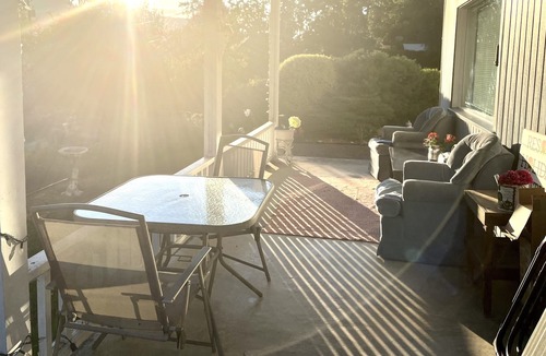 Tappen Cottage | BLUbird Cottage