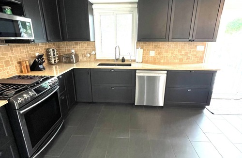 Saint Jacobs House | Boho 3-Bed House Retreat: Hot tub, Sauna, Cold Plunge Outdoor Shower, St. Jacobs