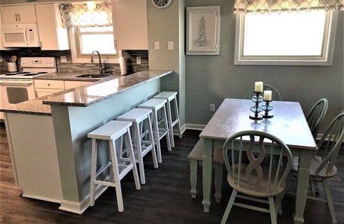 Kill Devil Hills Condo | ⭐️⭐️⭐️⭐️⭐️Booking summer 2026! Beautiful, modern condo on the beach. ⭐️⭐️⭐️⭐️⭐️